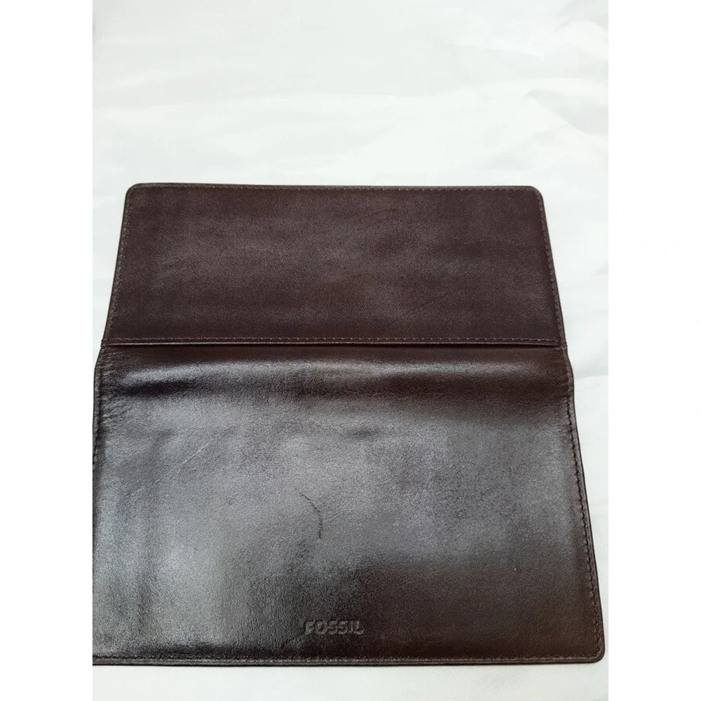 Fossil brown leather